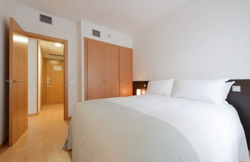 Rejas Hotel | Madrid Airport Suites, Affiliated by Meliá