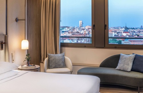 Malasana Hotel | Madrid Marriott Hotel Princesa Plaza
