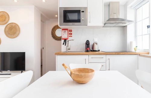 Palhais House | Magalhães Village - House 4 by LovelyStay