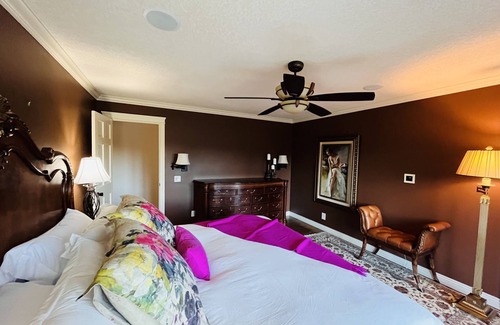 North Cowichan Other | Magical Farm Villa with Heated Salt Water Pool