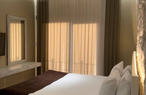 Kumburgaz Hotel | Magical House Hotel