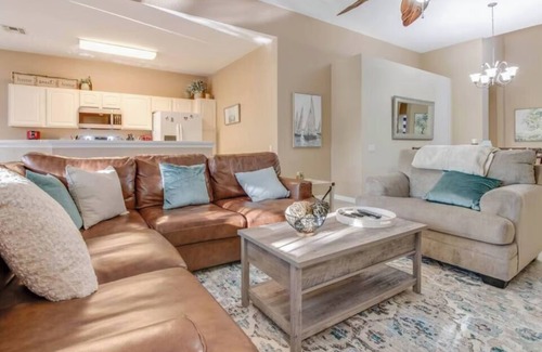 Windsor Hills House | Magical Magnolias, Windsor Hills 5 Bd/5 Ba, Private Pool/Spa, NO Rear Neighbors