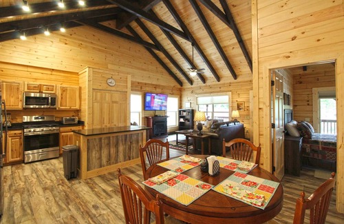 Bryson City House | Magical Memories- Bryson Village
