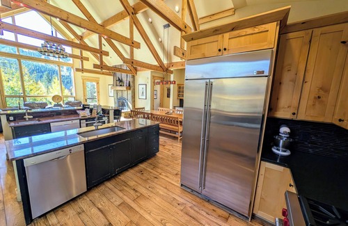 Keystone House | Magnificent Private Home w/Hot Tub