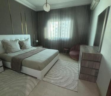 Les Berges Du Lac II Apartment | Magnifique appartement avec terrasse Lac 2 البحيرة Tunis