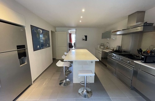 Vannes House | Magnifique Maison Avec Piscine Port de Vannes 8per