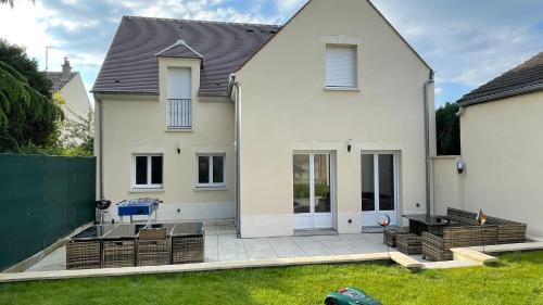 La Victoire - Les Marechaux Apartment | Magnifique villa 12 pers - 6 chambres avec salle de bain privative au Calme - 30 min Asterix - Ecrin de charme