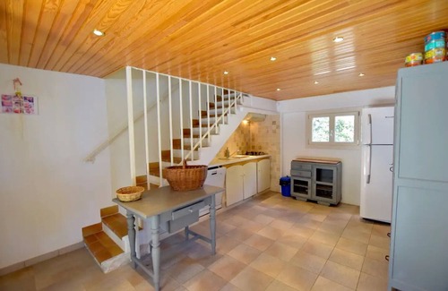 Pouzilhac Villa | Magnifique Villa Provençale Avec Piscine et Jardin