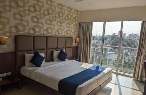 Mundhwa Hotel | Magnus Star Residency Koregaon Park Annexe