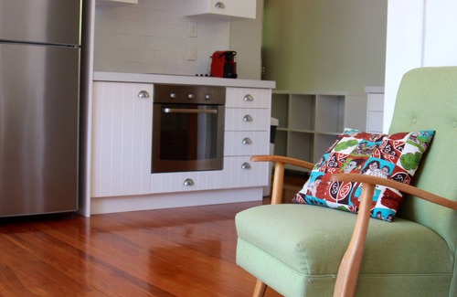 Havelock Cottage | Mahakipawa Waterfront Hideaway - Belvue Bay Home