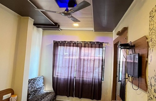 Pachmarhi Hotel | Maharaja Homestay