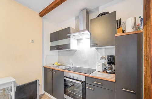 Mahlow House | Mahlow Garden Retreat