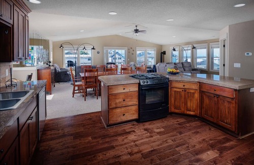 Lincoln City House | Main Floor Ocean Views, 4 Min Walk to Beach, Perfect Family Getaway, Local Dining Nearby, Balcony