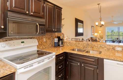 Hammock Bay House | Mainsail Condo Vacation Rental- Owners require a 3 month rental Jan- March....
