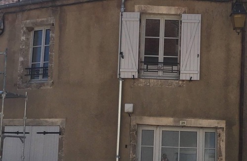 Semur-en-Auxois House | Maison A La Semuroise
