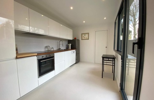 Suresnes House | Maison Centre Suresnes