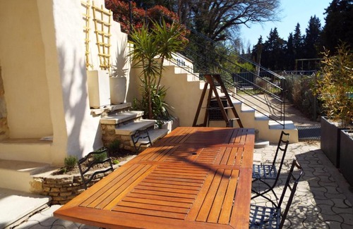 Avignon House | Maison conviviale avec jardin proche Avignon + piscine partagée
