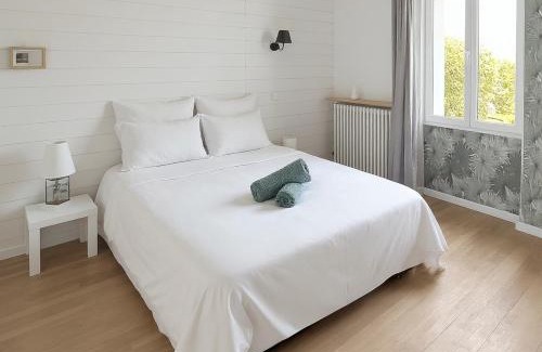 Nuits-Saint-Georges House | Maison cosy with private garden, 4 bedrooms, Wine Route