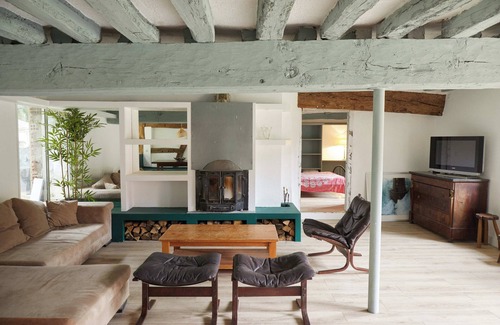 Coullons Cottage | Maison Dans un Domaine Avec Étang