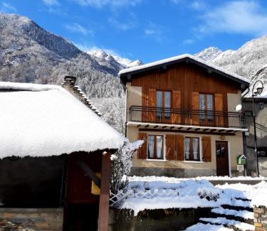Cier-de-Luchon House | Maison des trois ormeaux
