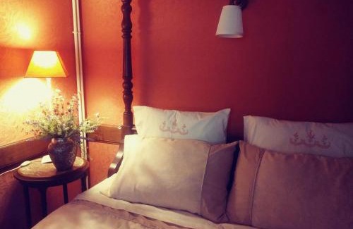 Lonlay-l'Abbaye Bed & Breakfast | Maison Du Tertre