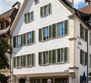 Le Locle Bed & Breakfast | Maison DuBois