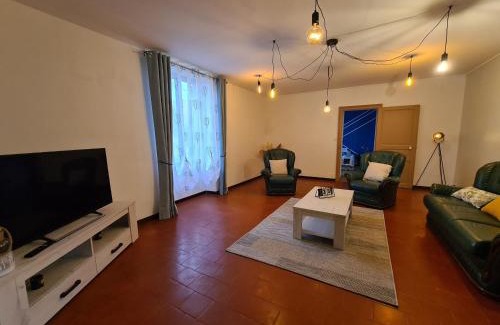 La Berthenoux House | Maison individuelle près de la Châtre, jardin privé, jacuzzi - FR-1-591-629
