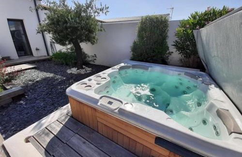 Marsilly Villa | Maison Margot