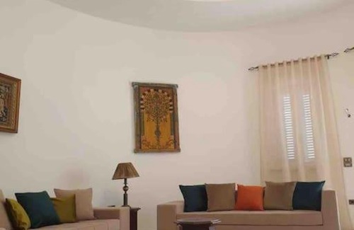 Mezraia Villa | Maison Mennana à 5 min à pieds de la plage Ulysse