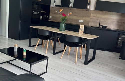 Peri House | Maison Neuve Moderne Tout Confort Entre Plage et Montagne Avec Piscine Privé