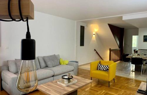 Macon House | Maison Okaina, Sauna, Au centre-ville de Macon