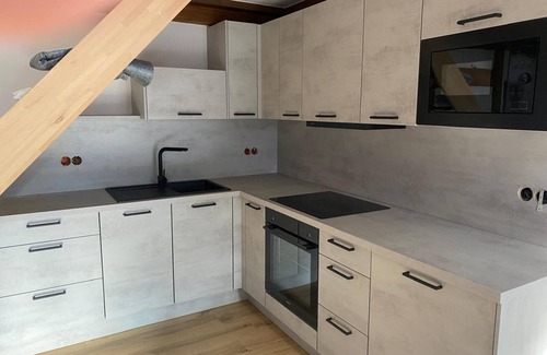 Ziemitz House | Maisonette Condor -cozy apartment for 2 people with a view of the harbour