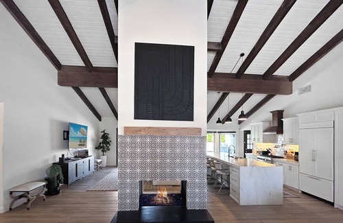 Indian Bend Ranchos House | Majestic Cactus - Spacious 5-bedroom, Pool, Hottub, Bball and sand Vball court.