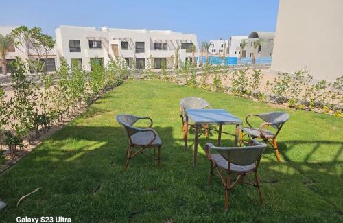 Makadi Bay Apartment | Makadi home lake view & garden