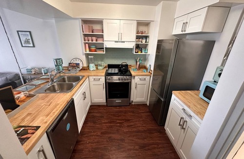 Makaha Valley Condo | Makaha Towers 1 Bedroom Condo