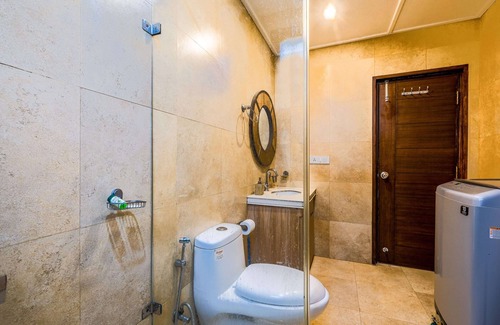 The Mall Road Cabin | Make Your Dream Vacation A Reality