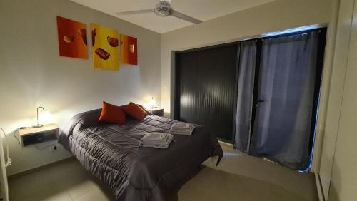 Maipu Apartment | MALBEC Depto - Complejo Privado - Ruta del Vino - Turismo de negocio - A 5min Estadio Arena Maipu, 200 mt Il Mercato - 3 o 4 personas