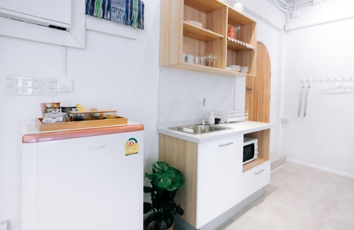 Ploenchit Apartment | mali. Loft Studio for Family & Friends 1MIN to BTS