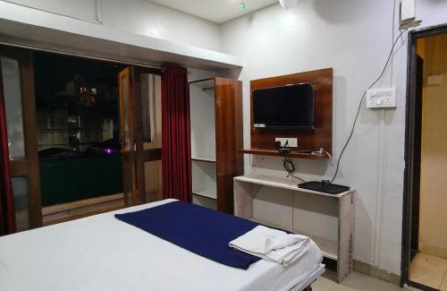 Sadashiv Peth House | Malwade Motel