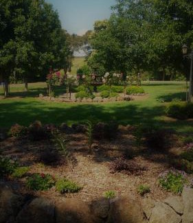 Buln Buln Bed & Breakfast | Manderley Park Farmstay B&B