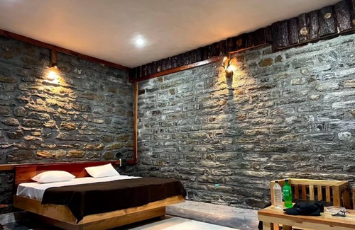 Jakh Hotel | Mandeva Wooden castle