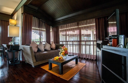 Chanthanimit Hotel | Maneechan Resort & Sport Club