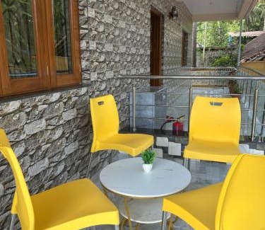 Kolar Bed & Breakfast | Mangala Residency