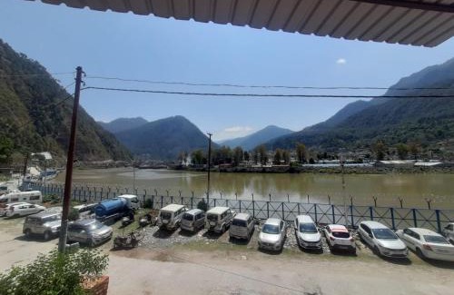 Uttarkashi House | Mangalam Palace