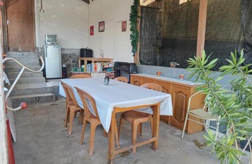 Tomohon Bed & Breakfast | Mango Road 07 Bed & Breakfast