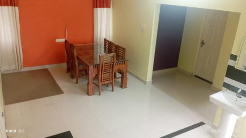 Aluva House | Mannath Home