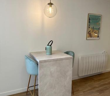 Ranville House | Manoir de l Aiguillon