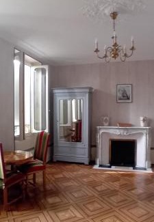 Seurre House | Manoir de la Saône
