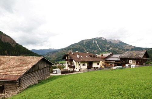 Moena Apartment | Mansarda Maema