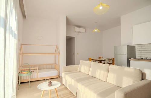 Agrilos Apartment | Mantis Seaside Houses